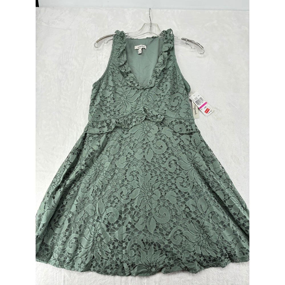 Speechless Lace Dress Womens Large Mini Dress Sage Green Ruffle V-Neck‎